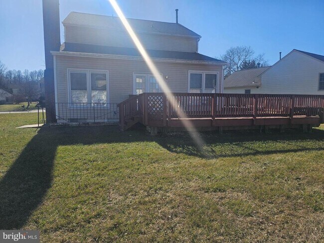 Building Photo - 13005 Bressler Way