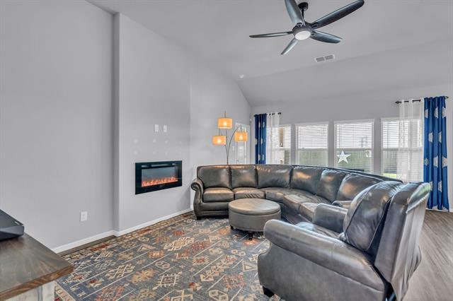 Building Photo - 6938 Prairieside Trl