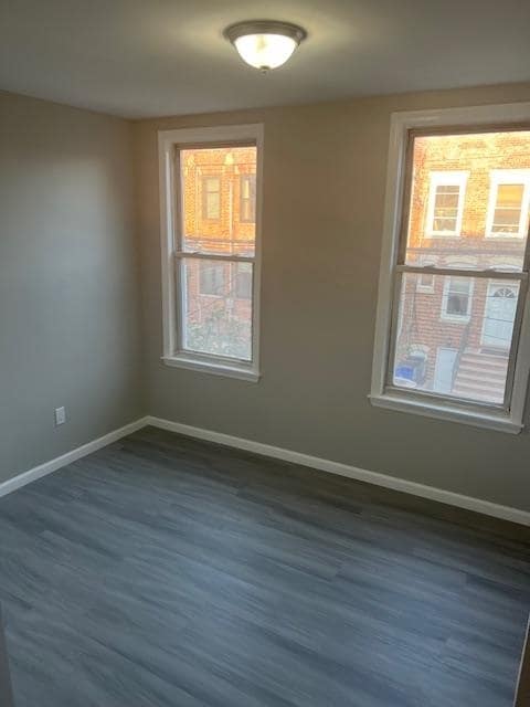 Building Photo - 587 Gregory Ave