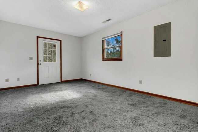 Building Photo - 1 Cobble Dr