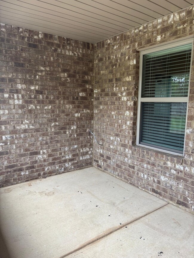 Building Photo - 5767 Marigold Loop