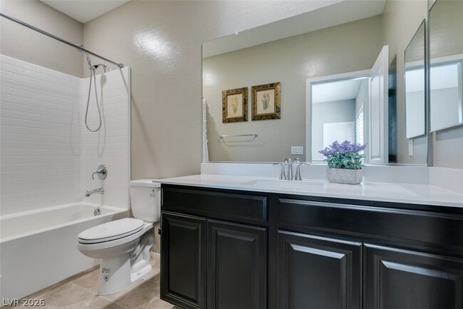 Building Photo - 545 Teovani St