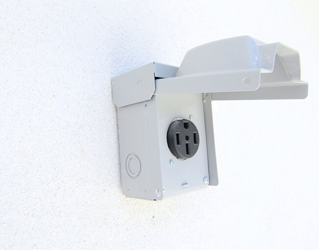 Building Photo - 18509 Burin Ave