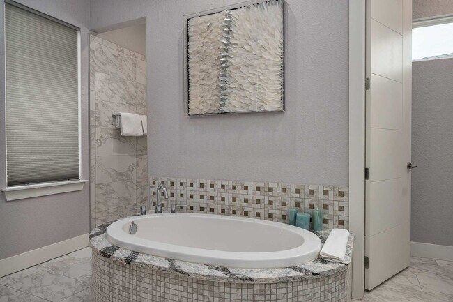 Building Photo - 748 Desert Mountain Ct