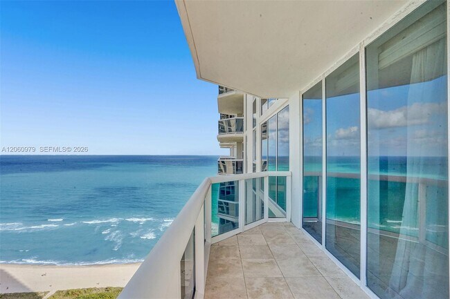 Building Photo - 4775 Collins Ave