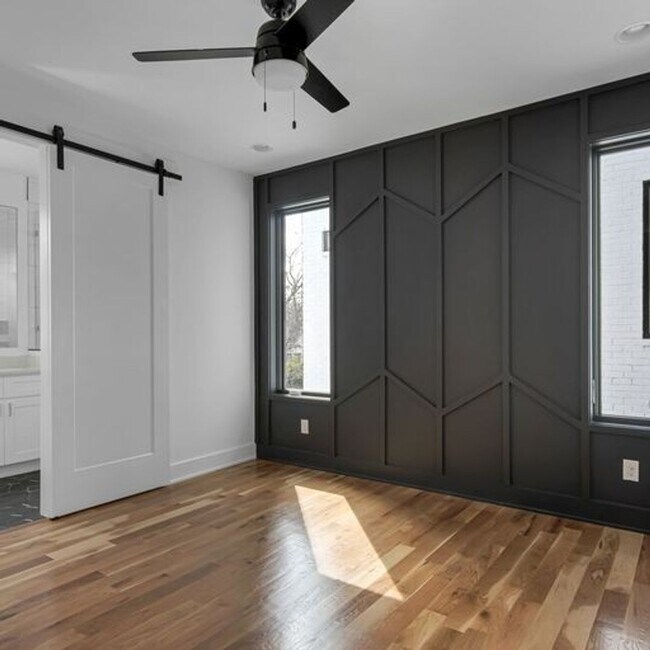 Building Photo - Stunning 4 Bedroom, 3.5 Bath Luxury Home in Nashville