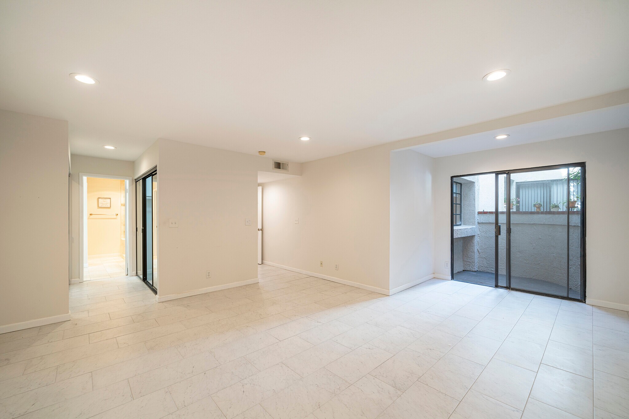Master Bedroom - 2209 W 25th St