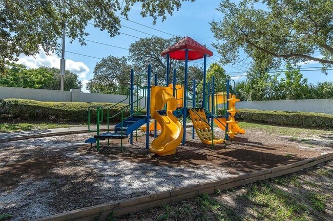 Building Photo - 3311 Haviland Ct