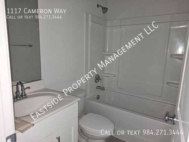 Building Photo - 1117 Cameron Wy