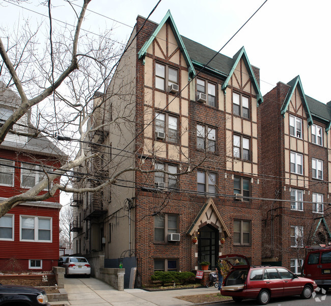 Building Photo - 65 West 39th Street Apartments