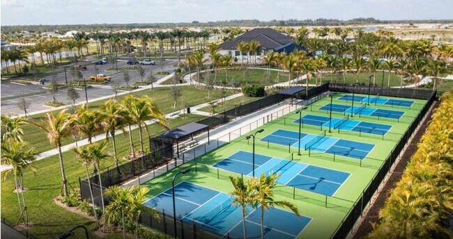 Building Photo - 10514 Northbrook Cir