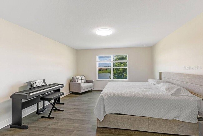 Building Photo - 3802 Carrick Bend Dr