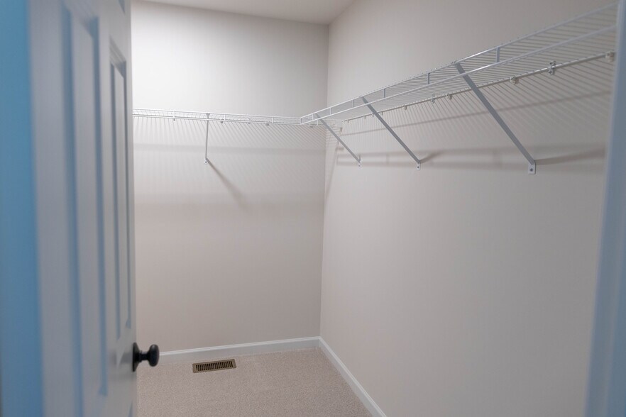 Building Photo - 85 Beech Tree Ct