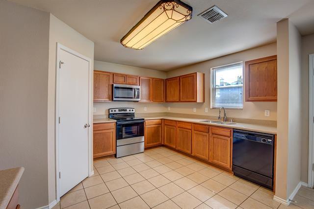 Building Photo - 4544 Martingale View Ln