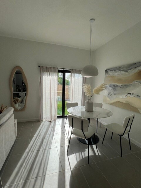 Building Photo - 2526 Pierce St