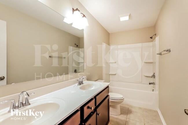 Building Photo - 1108 Brooksland Pl