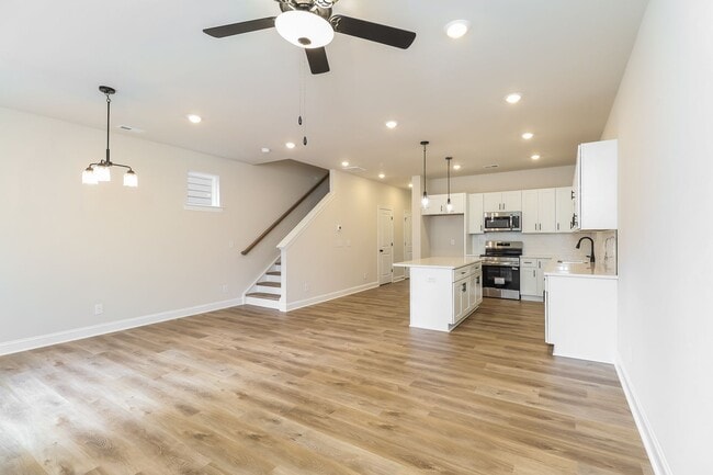 Building Photo - 3607 Corbett St
