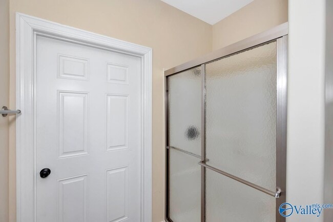 Building Photo - 29863 Thunderpaw Dr