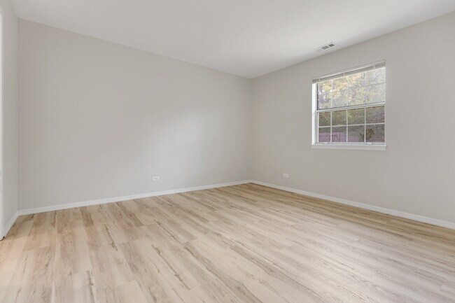 Building Photo - 86 Gant Cir