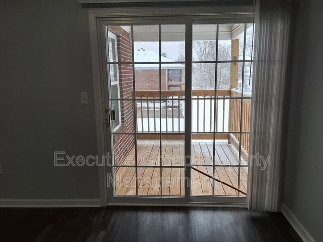 Building Photo - 103 Hurstfield Dr