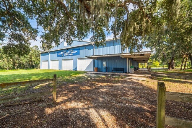 Building Photo - 12418 24th St E