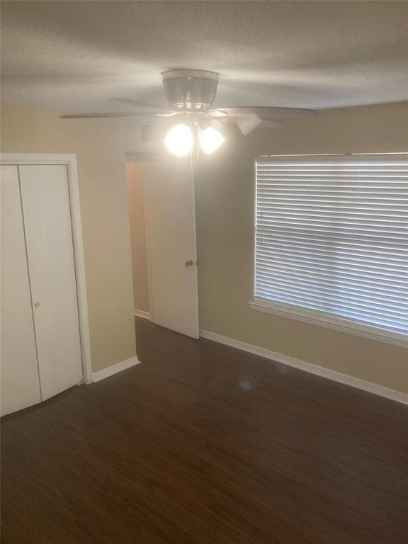 Building Photo - 6924 Lasker Dr