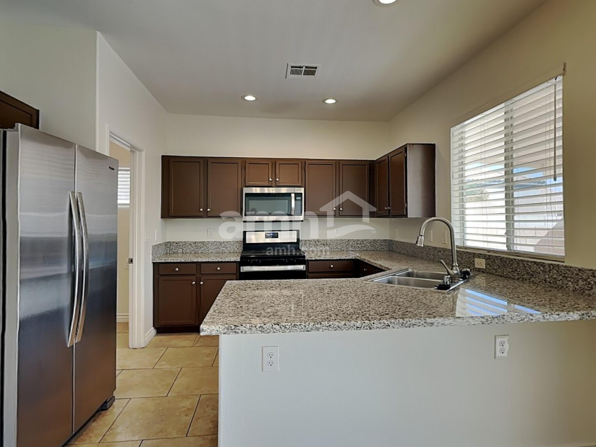 Building Photo - 7901 Rustic Canyon Ct