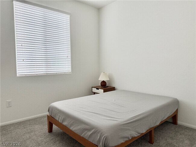 Building Photo - 5672 Beguiling Falls St