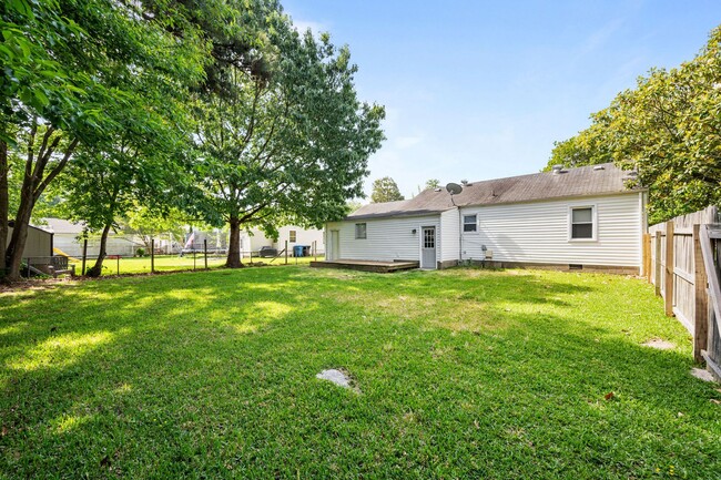 Building Photo - Renovated Ranch-Style Gem in Virginia Beach