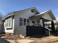 Building Photo - 806 N Park Ave