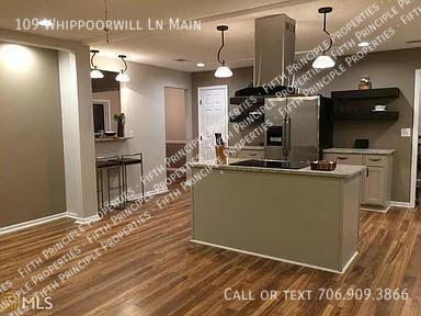 Building Photo - 109 Whippoorwill Ln