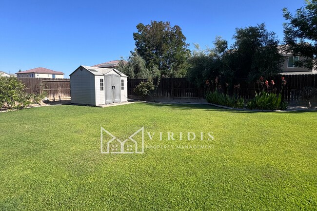 Building Photo - 15810 Quintero Pl