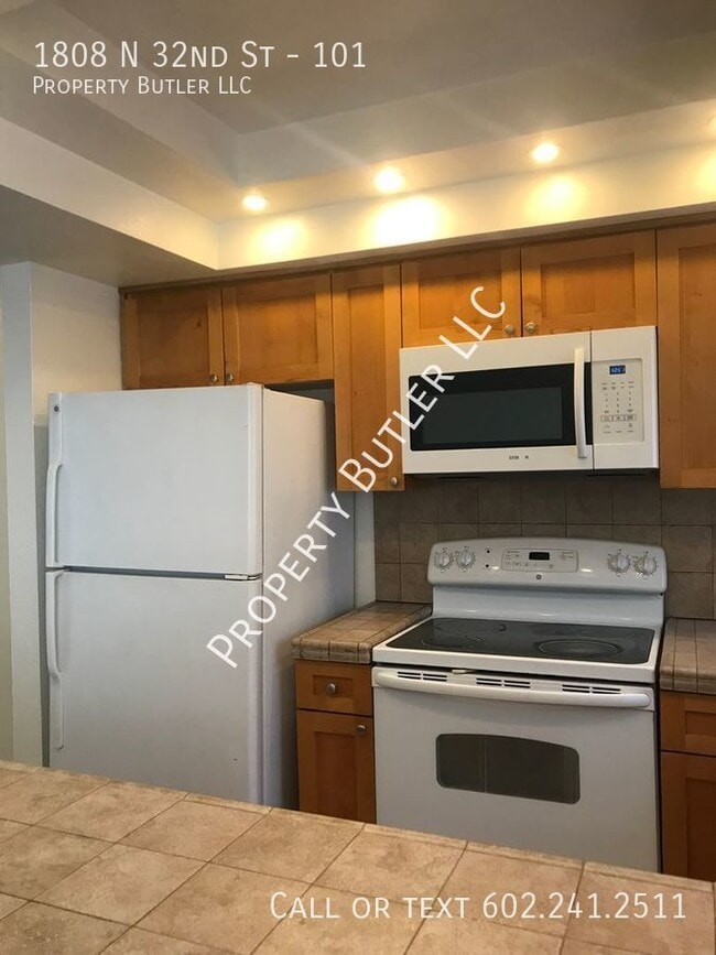 Building Photo - 1808 N 32nd St