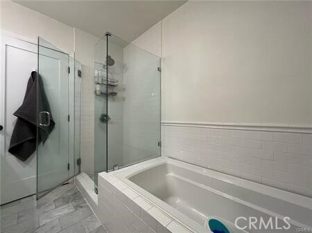 Building Photo - 4403 Montair Ave