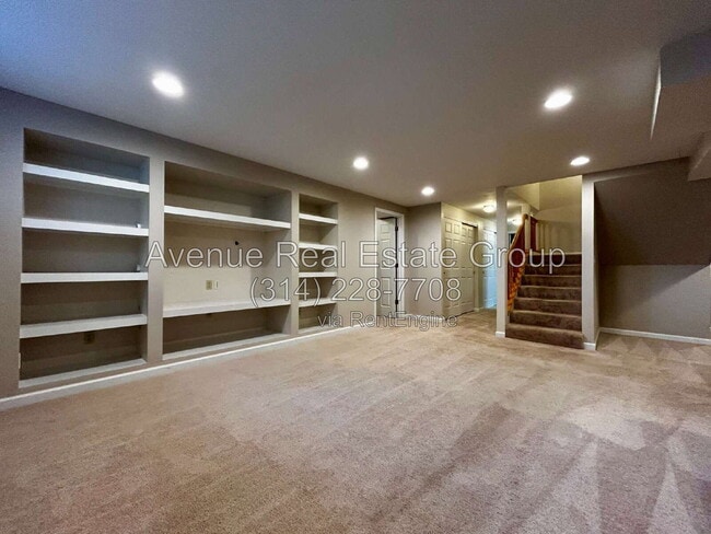 Building Photo - 16410 Woodlodge Ct