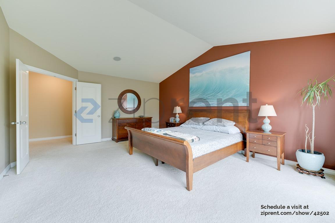 Building Photo - 21622 Quiet Water Loop E