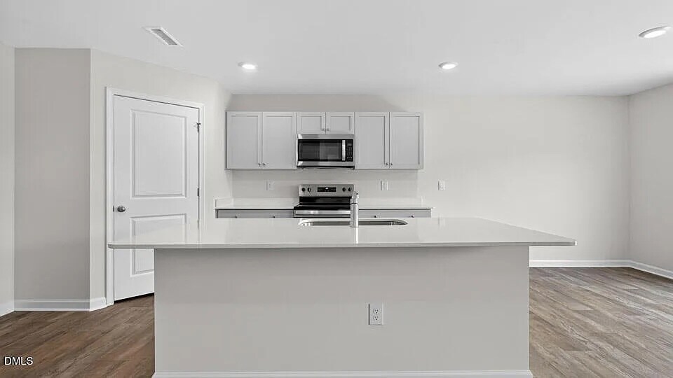 Building Photo - 3608 Turney Dr