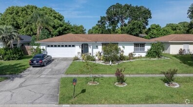 Building Photo - 514 Spring Oaks Blvd
