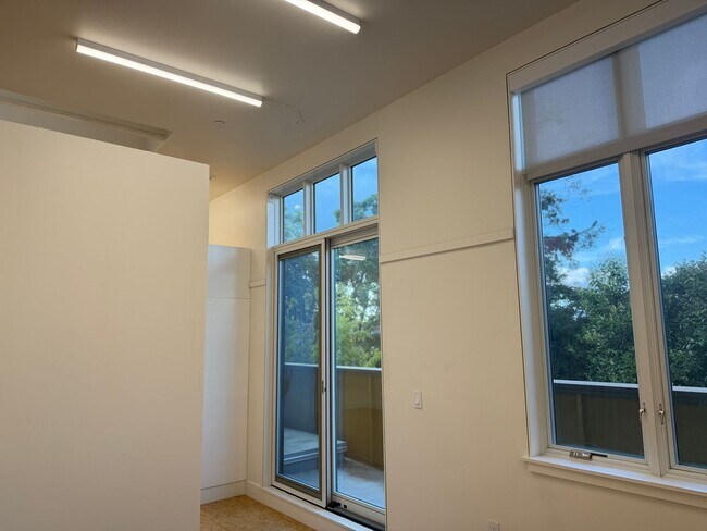 Building Photo - Bright Live-Work Studio with Deck & Tall Ceilings off Lowell Street in Oakland