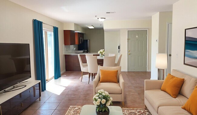 Building Photo - 718 Sip St