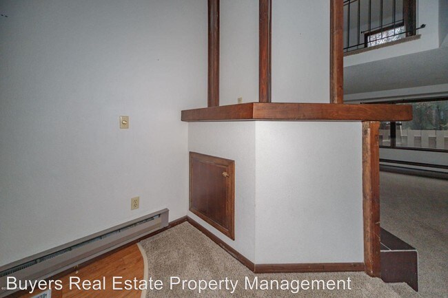 Building Photo - 3 br, 2.5 bath House - 2086 Crataegus Street