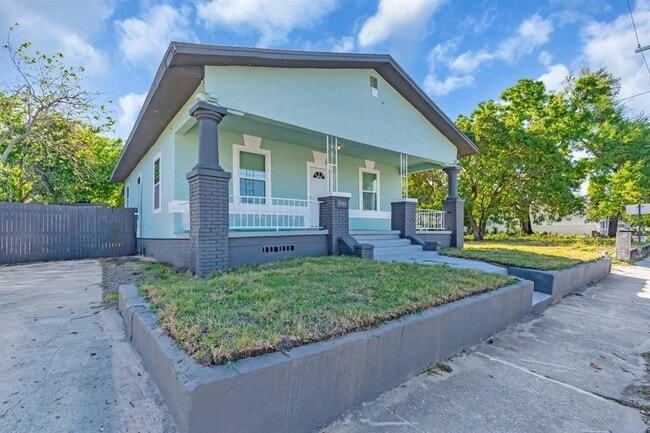 Building Photo - 3101 N 15th St