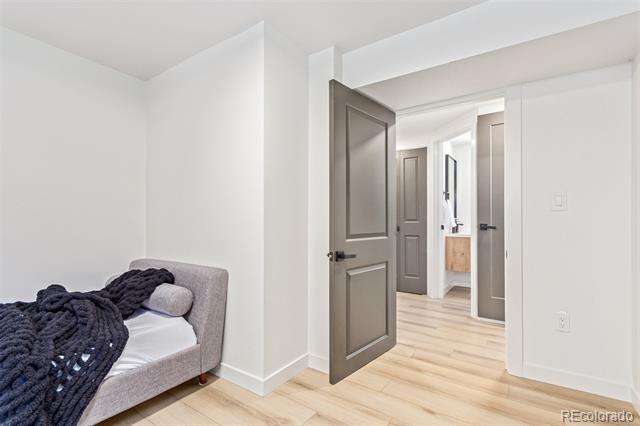 Building Photo - 5045 Osceola St