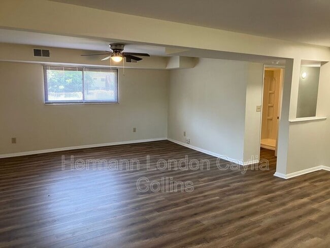 Building Photo - 1310 Leisure Dr