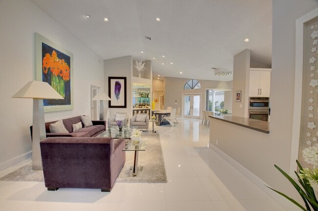 Building Photo - 2106 NW 60th Cir