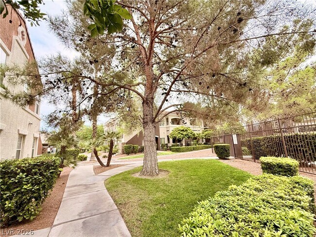 Building Photo - 9303 Gilcrease Ave