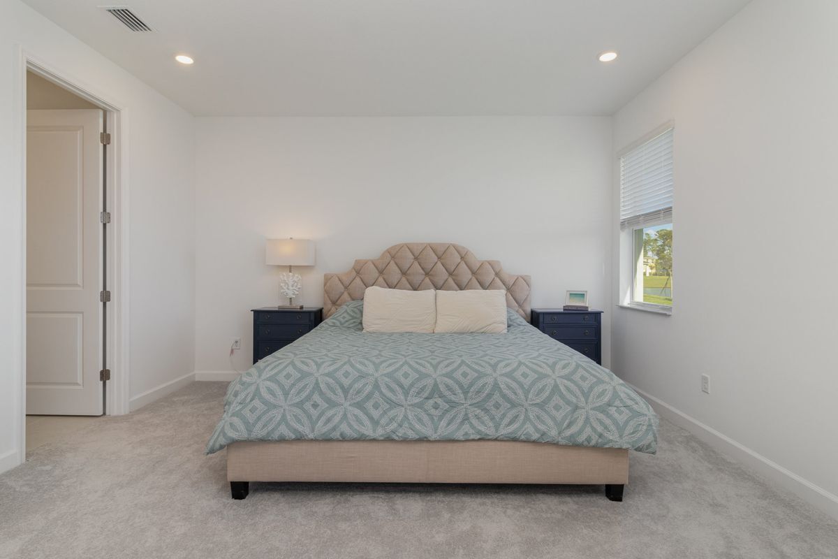 Building Photo - 699 Veridian Cir NW