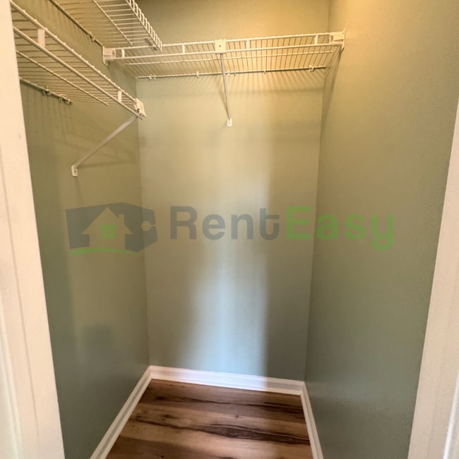 Building Photo - 1329 Millington Ct