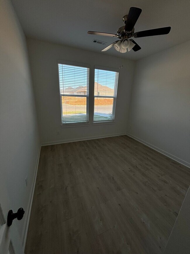Building Photo - Coming Soon! Newer Construction!! 4 Bedroo...