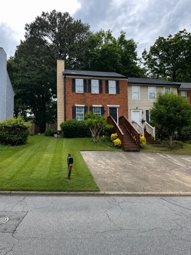 Building Photo - 931 Mill Stone Dr